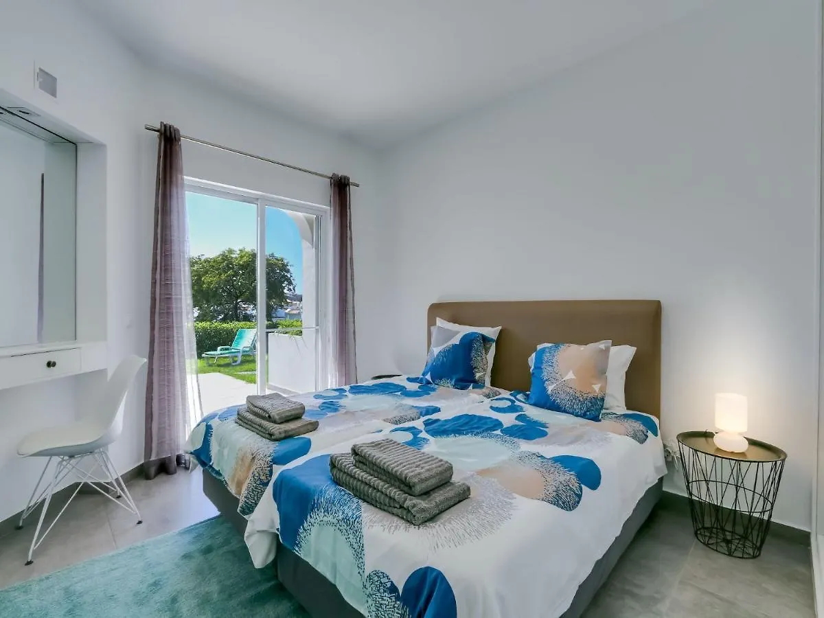 Luxury 3 Bedroom Apartment, Albufeira Resort Apartment