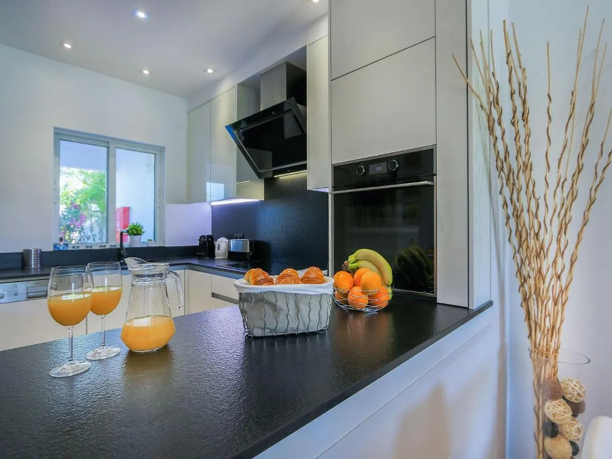 Luxury 3 Bedroom Apartment, Albufeira Resort Apartment
